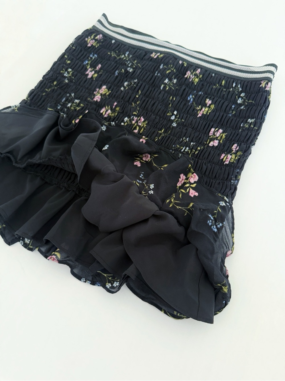 FOR LOVE AND LEMONS ODETTE BLACK FLORAL PRINT SILK MINI SKIRT - Picture 5 of 9